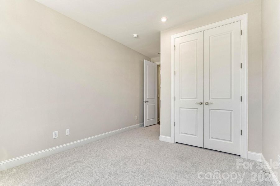 Spacious, unfurnished interior of a new home in , Charlotte (Image 27).