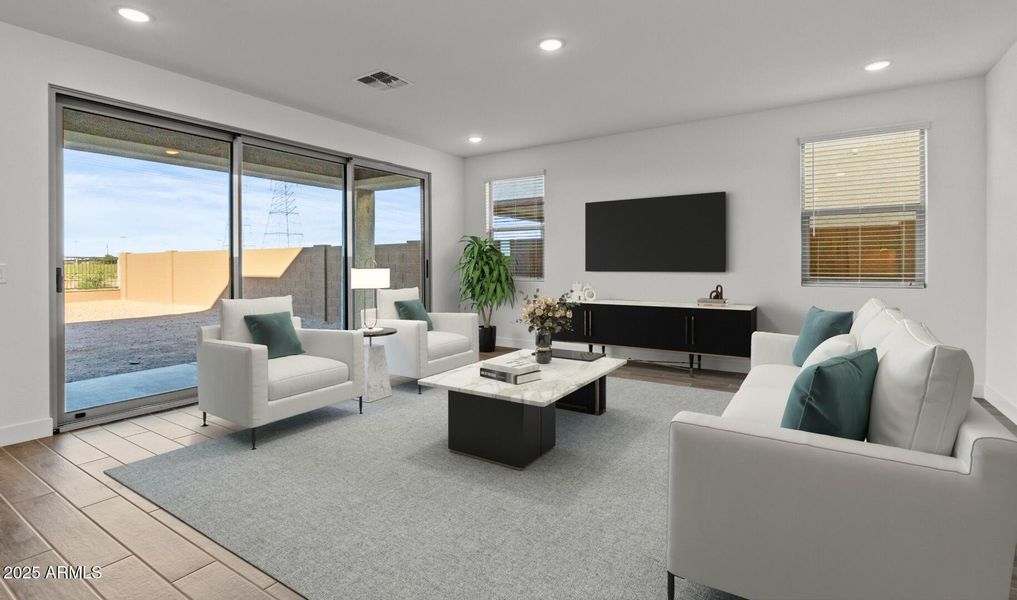 Manor Lot #55 Great Room (1) (Large)