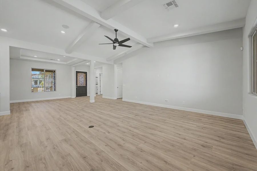 Spacious, unfurnished interior of a new home in Bellero Estates, Queen Creek (Image 20). Spacious, unfurnished interior of a new home in Bellero Estates, Queen Creek (Image 20).