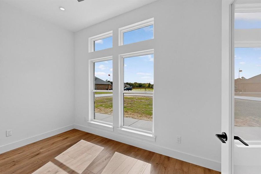 Spacious, unfurnished interior of a new home in , Canton (Image 20). Spacious, unfurnished interior of a new home in , Canton (Image 20).