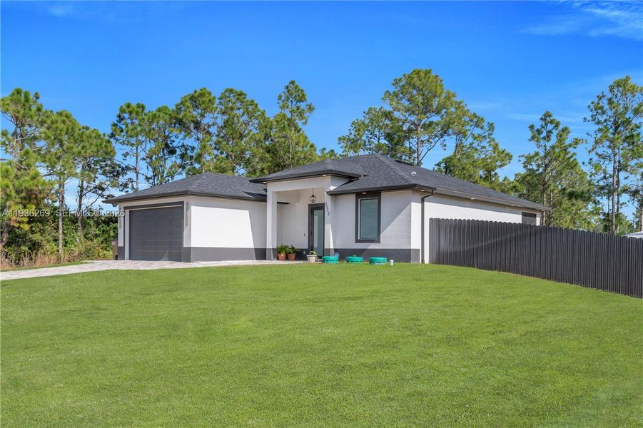 Exterior details and patio area of a home in , Lehigh Acres (Image 3).
