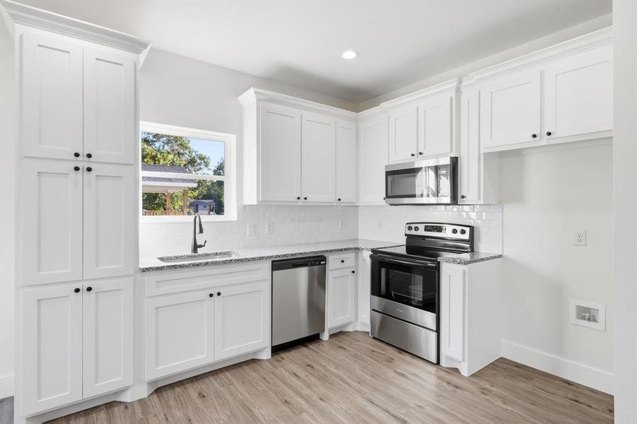 Furnished interior view inside a new home in , Whitesboro (Image 7). Furnished interior view inside a new home in , Whitesboro (Image 7).