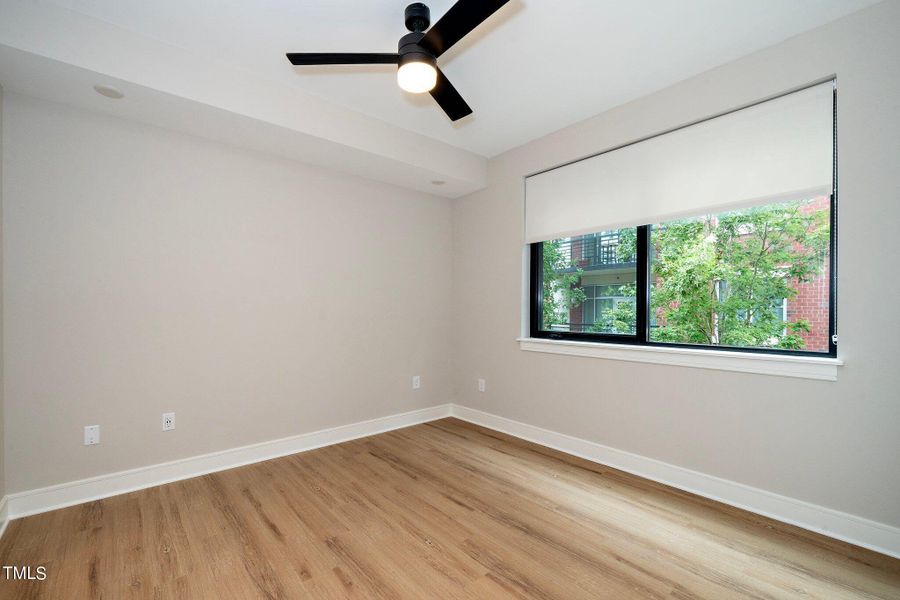 16-web-or-mls-615 W Peace St 306 (11 of