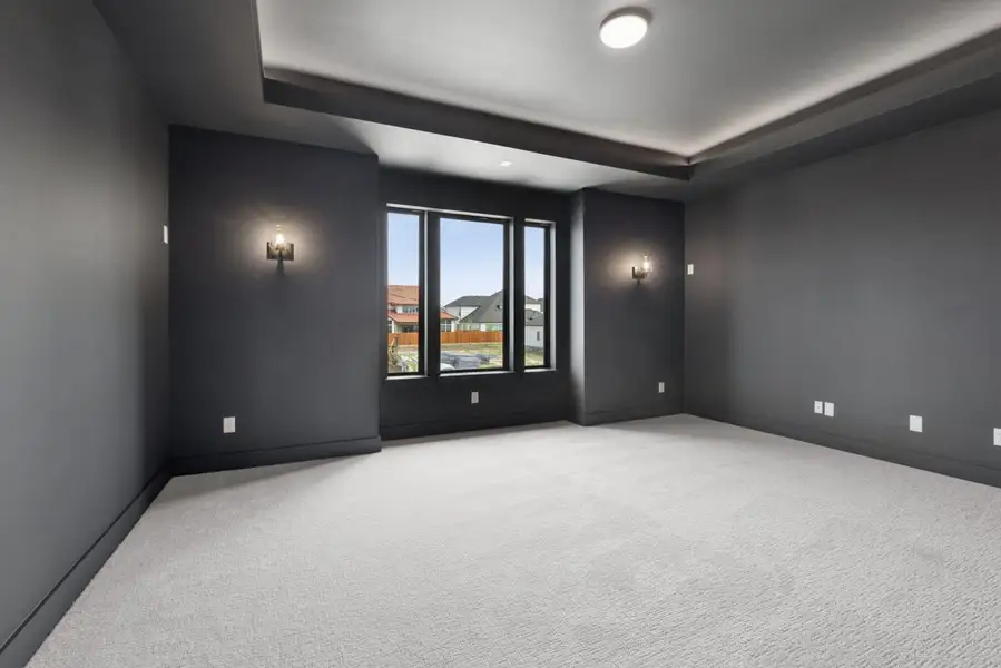 Representative unfurnished interior of a home built from the Westwood by Landon Homes in Dominion Estates, Frisco (Image 23).