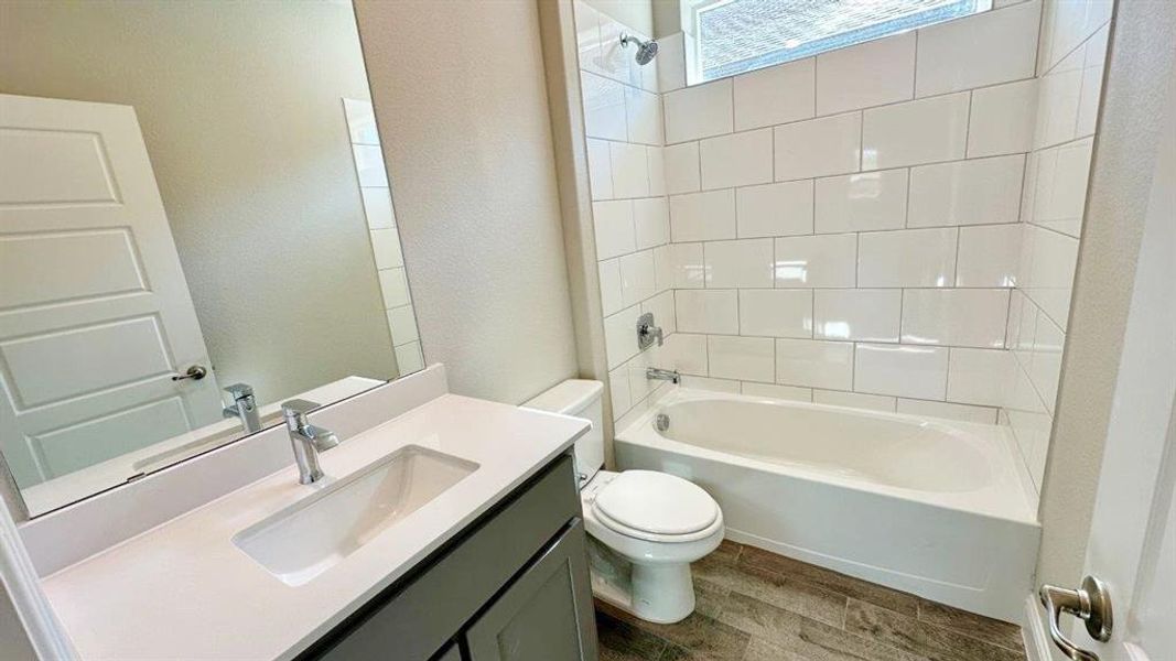 Furnished interior view inside a new home in Eagle Creek, Denton (Image 9). Furnished interior view inside a new home in Eagle Creek, Denton (Image 9).