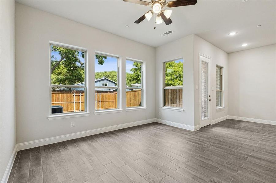 Spacious, unfurnished interior of a new home in Villas of Middleton, Plano (Image 8).