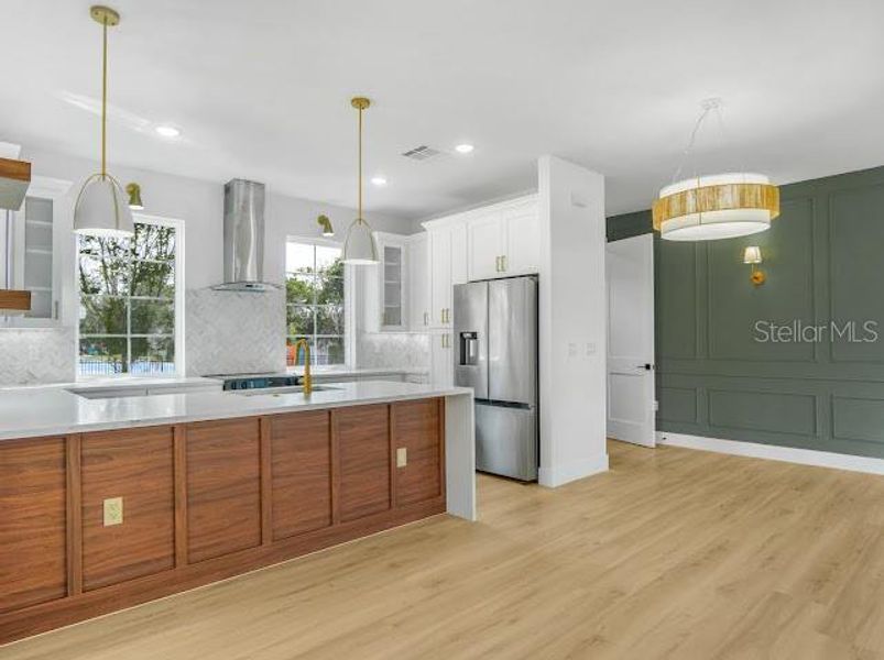 Furnished interior view inside a new home in , Oakland (Image 6).