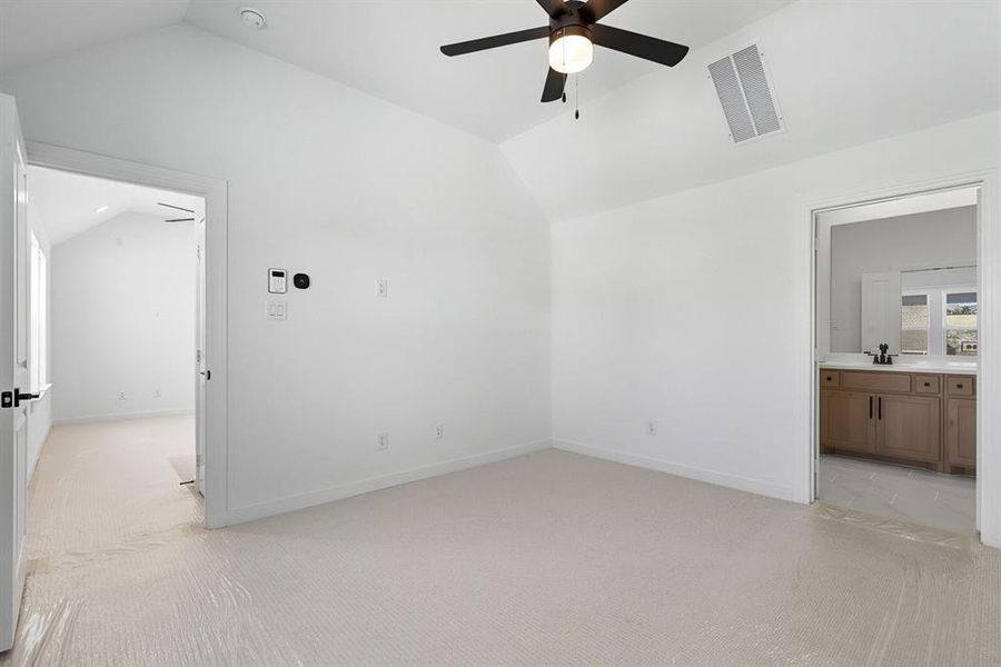 Spacious, unfurnished interior of a new home in Walsh: Townhomes - The Patios, Aledo (Image 24). Spacious, unfurnished interior of a new home in Walsh: Townhomes - The Patios, Aledo (Image 24).