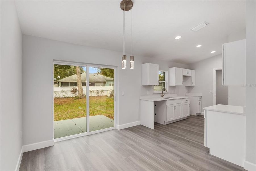 Spacious, unfurnished interior of a new home in , Dunnellon (Image 44).