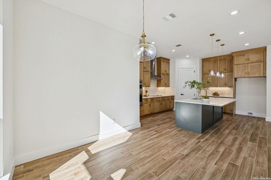 Furnished interior view inside a new home in , Spring Branch (Image 19).
