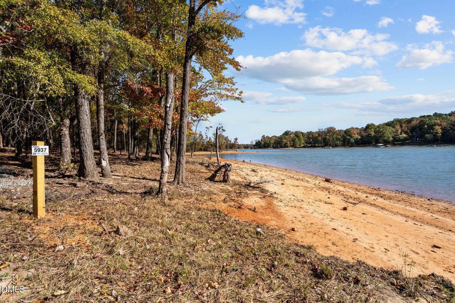 Lake access Lake access