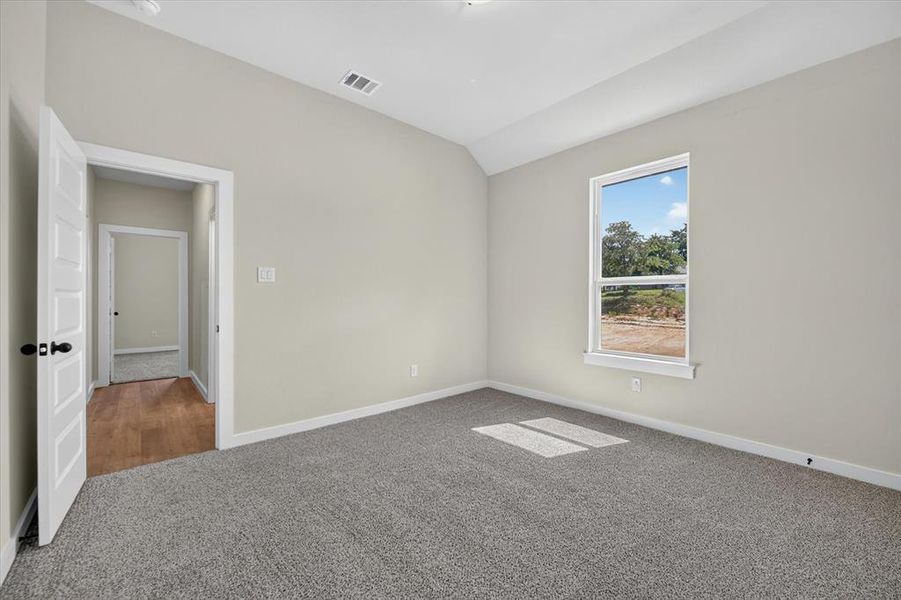 Spacious, unfurnished interior of a new home in Arbor Oaks, Boyd (Image 17). Spacious, unfurnished interior of a new home in Arbor Oaks, Boyd (Image 17).