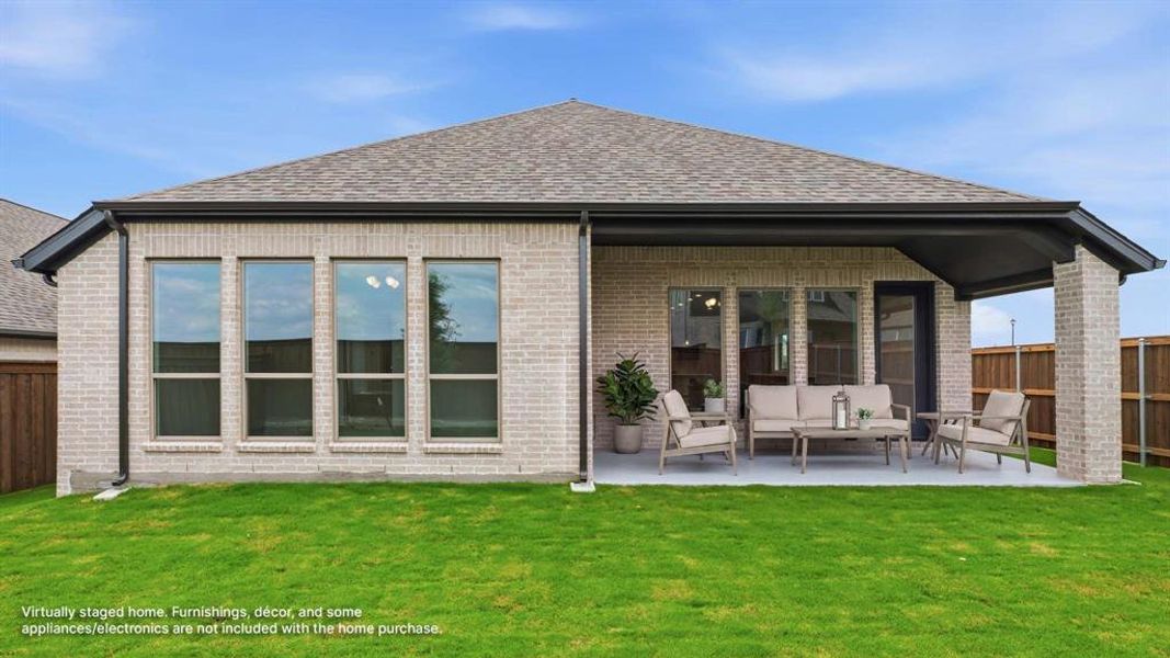 Exterior details and patio area of a home in Meraki, Forney (Image 2).