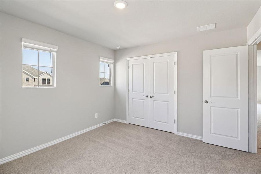 Photo is not of the actual home, but is an inspirational photo of builder’s model home and may depict options, furnishings, and/or decorator features that are not included.