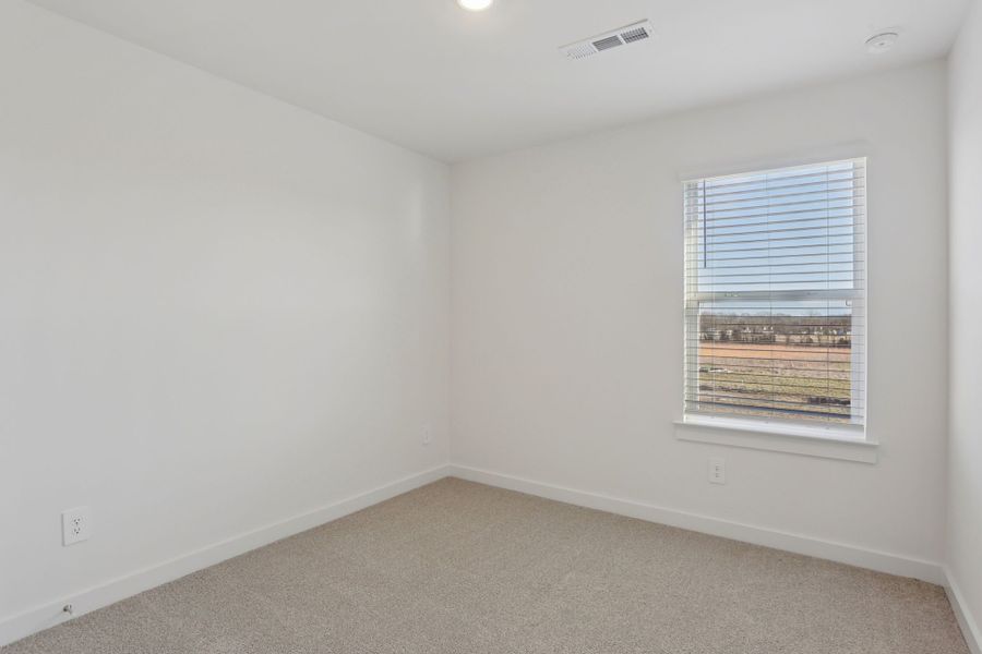 Spacious, unfurnished interior of a new home in Greystone - Highland Townhomes, Smyrna (Image 14).