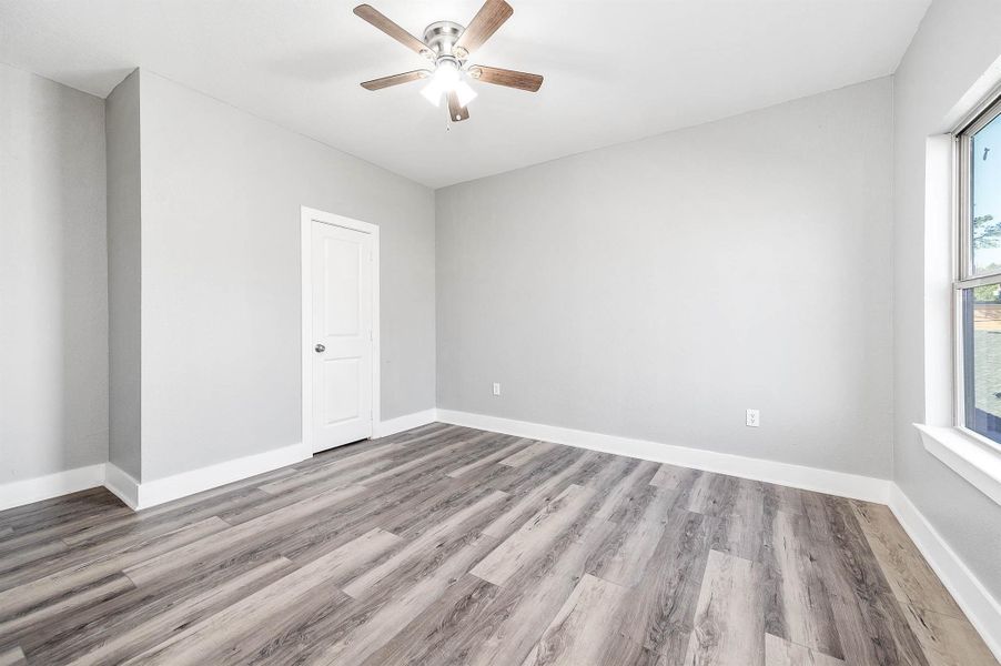 Spacious, unfurnished interior of a new home in , Montgomery (Image 16).