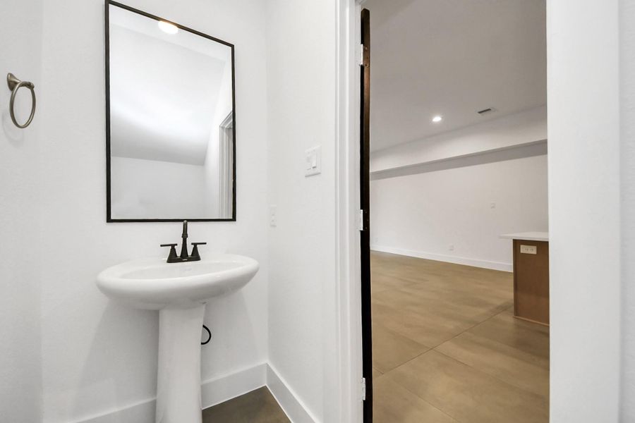 Furnished interior view inside a new home in , Houston (Image 19). Furnished interior view inside a new home in , Houston (Image 19).