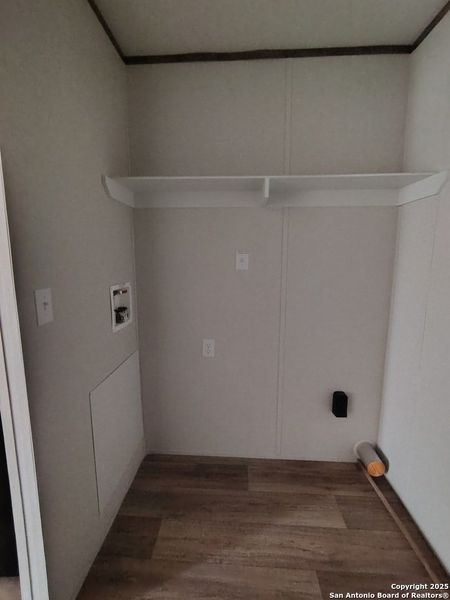 Spacious, unfurnished interior of a new home in , Moore (Image 7).