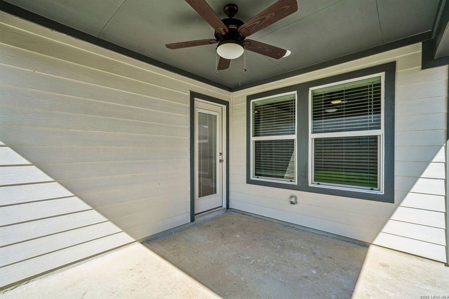 Exterior details and patio area of a home in Stetson Ridge, Marion (Image 3).