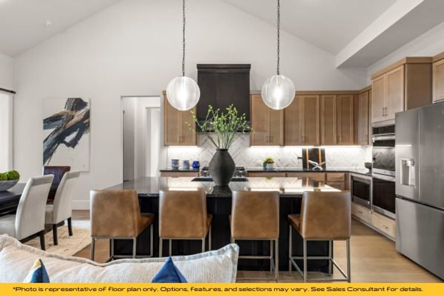 Representative furnished interior of a home built from the Bali by Stonefield Homes in Heath Golf and Yacht Club, Rockwall (Image 40).