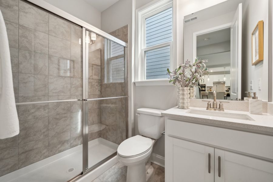Representative furnished interior of a home built from the Elizabeth by Taylor Morrison in River Falls, Tega Cay (Image 17).