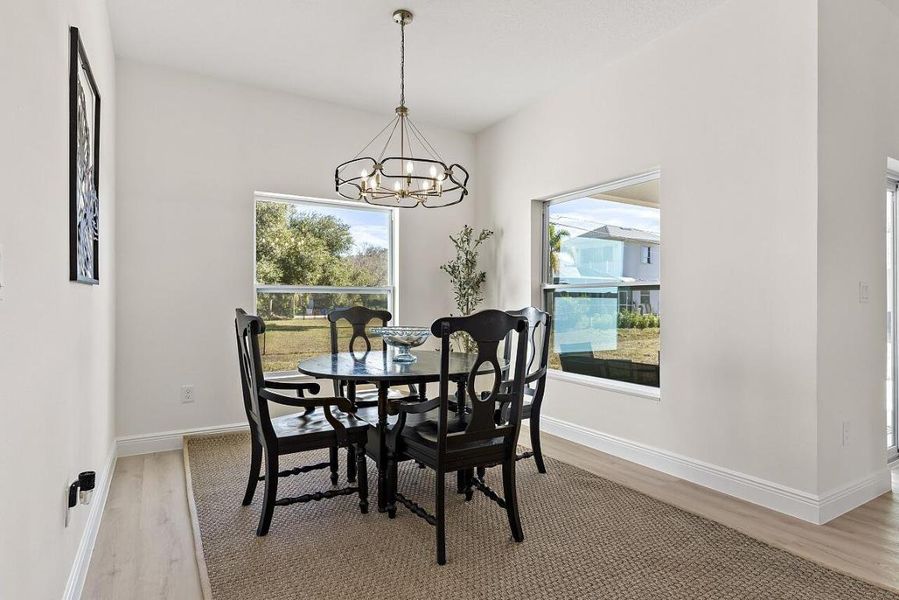 8846-97th-Ct-HigMedia-025-1280