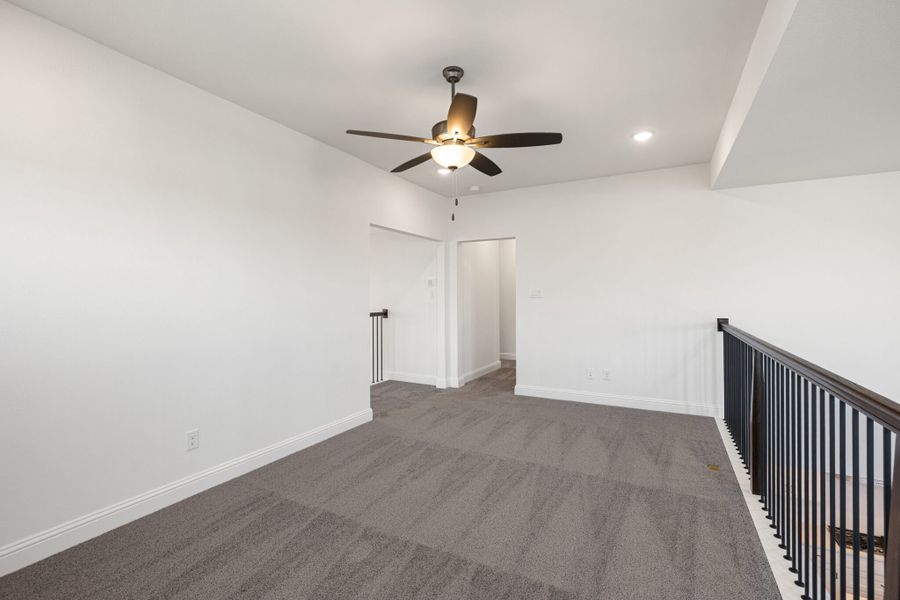 Spacious, unfurnished interior of a new home in Elevon, Lavon (Image 39).