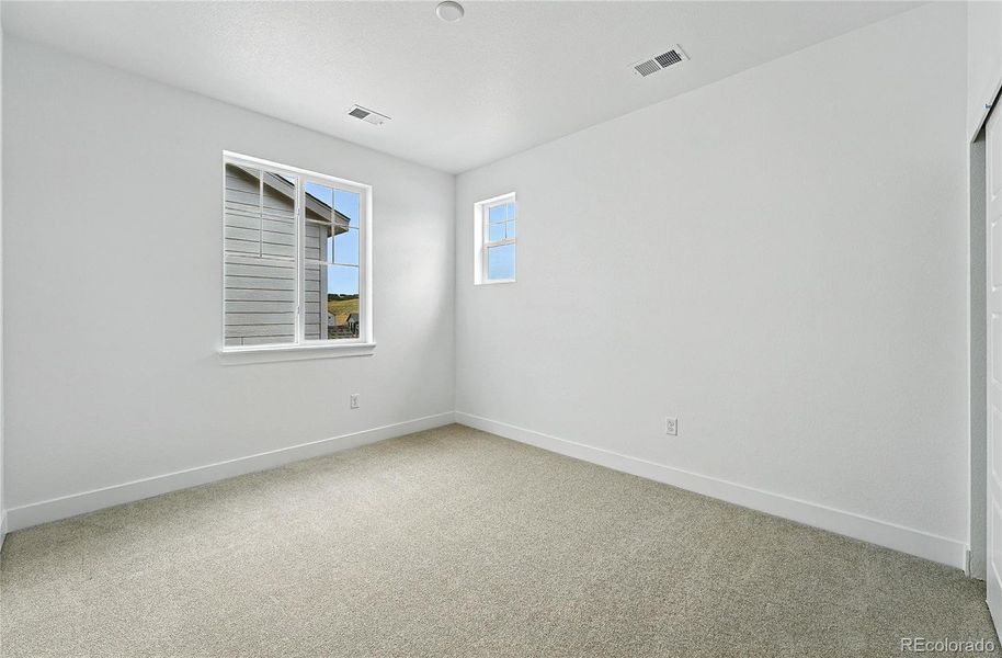 3943 Descent St - Ready Now!