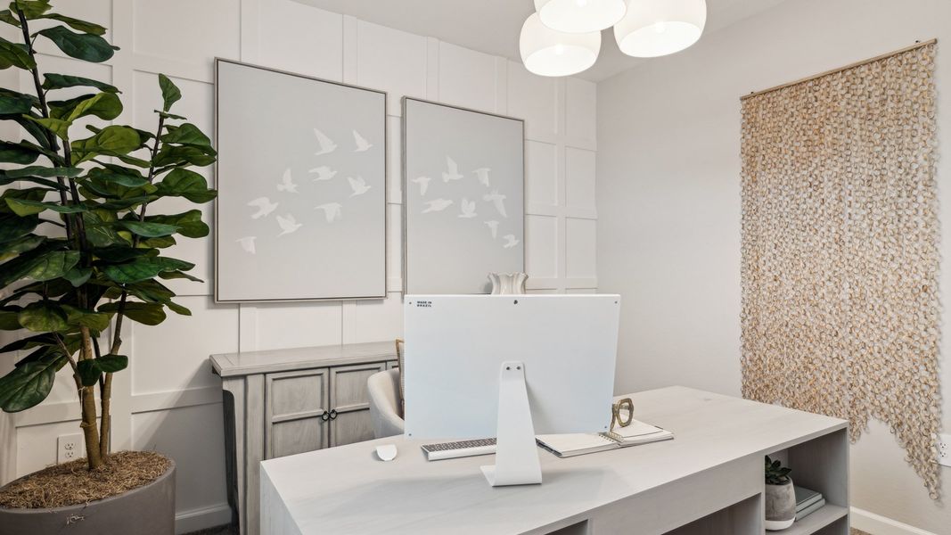 Furnished interior view inside a new home in Anthem at Merrill Ranch, Florence (Image 19).