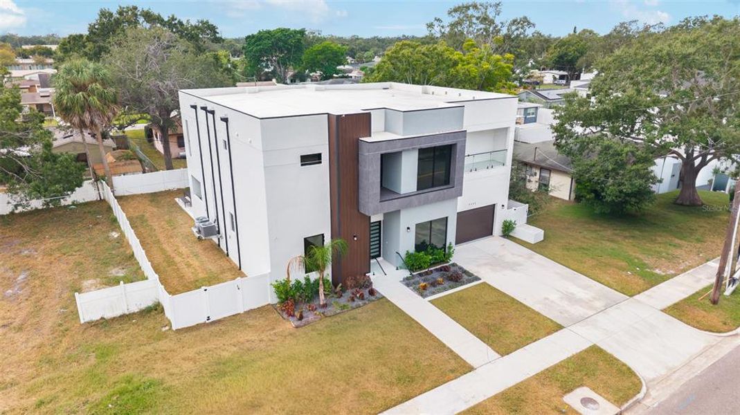 Image 51 of a home in .