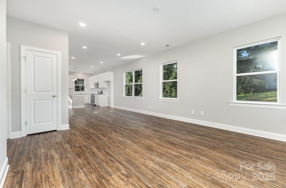 Spacious, unfurnished interior of a new home in , Gastonia (Image 16).