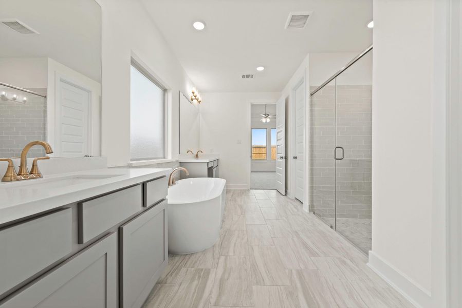 Representative image. Features, specifications, selections and colors may vary.