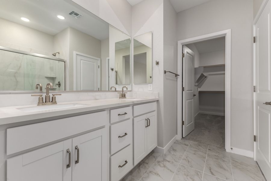 Furnished interior view inside a new home in Mira Vista at Victory, Buckeye (Image 5).