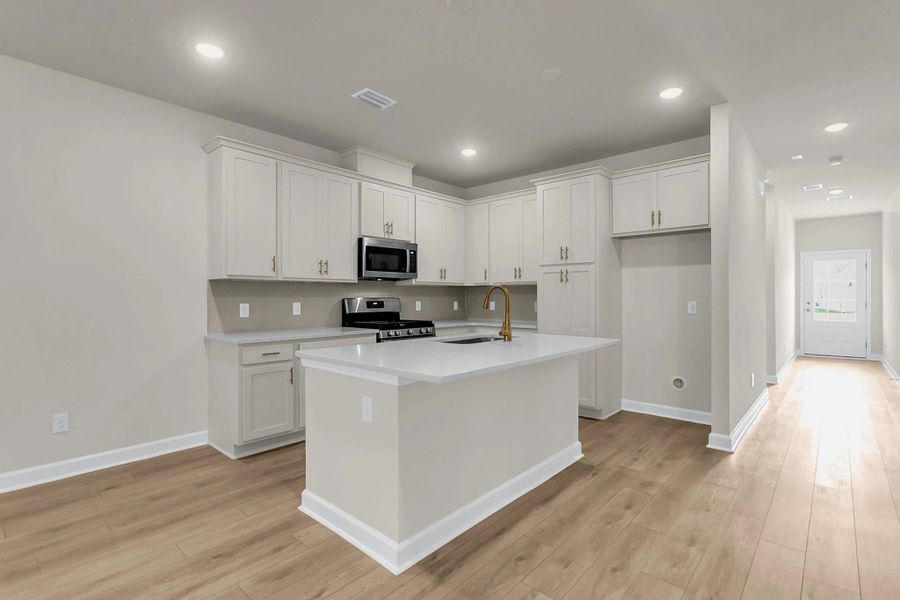 Similar Palmetto floorplan with Serene Collection for inspiration - features may vary