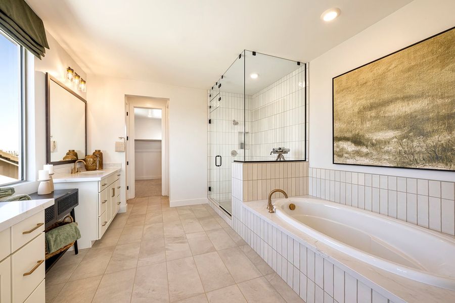 Representative furnished interior of a home built from the Ventana Plan 4507 by Tri Pointe Homes in Molino at Soleo, Queen Creek (Image 13).