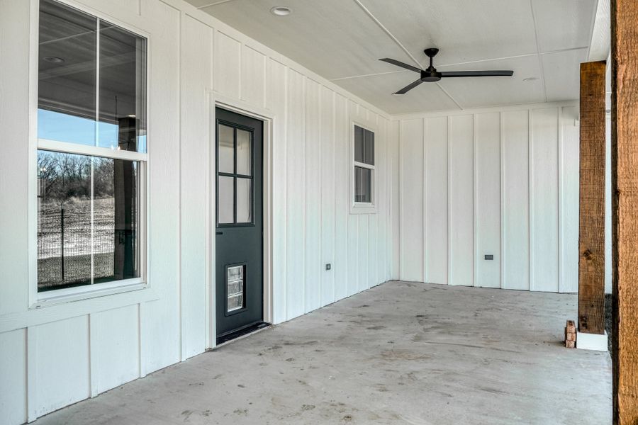 Representative exterior details of a home built from the Lakeshore by Zeal Home Builders in Horizon Meadow Estates, Paradise (Image 4). Representative exterior details of a home built from the Lakeshore by Zeal Home Builders in Horizon Meadow Estates, Paradise (Image 4).