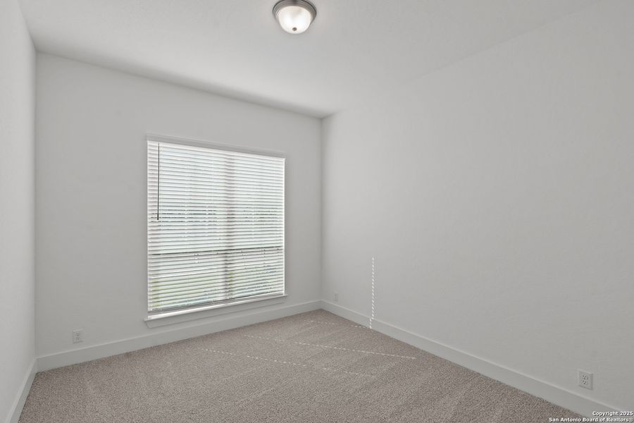 Spacious, unfurnished interior of a new home in Mesa Western, Cibolo (Image 17). Spacious, unfurnished interior of a new home in Mesa Western, Cibolo (Image 17).