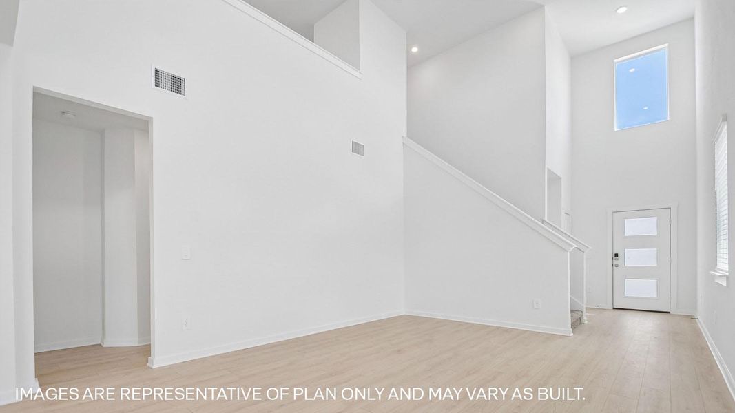Spacious, unfurnished interior of a new home in Frontier, Mustang Ridge (Image 16). Spacious, unfurnished interior of a new home in Frontier, Mustang Ridge (Image 16).