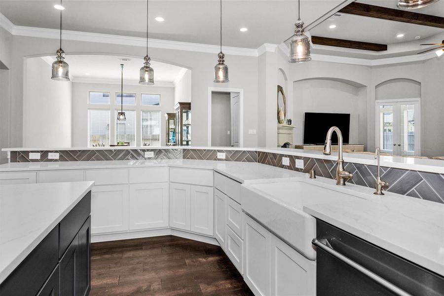 Furnished interior view inside a new home in Artavia 70′, Conroe (Image 31).