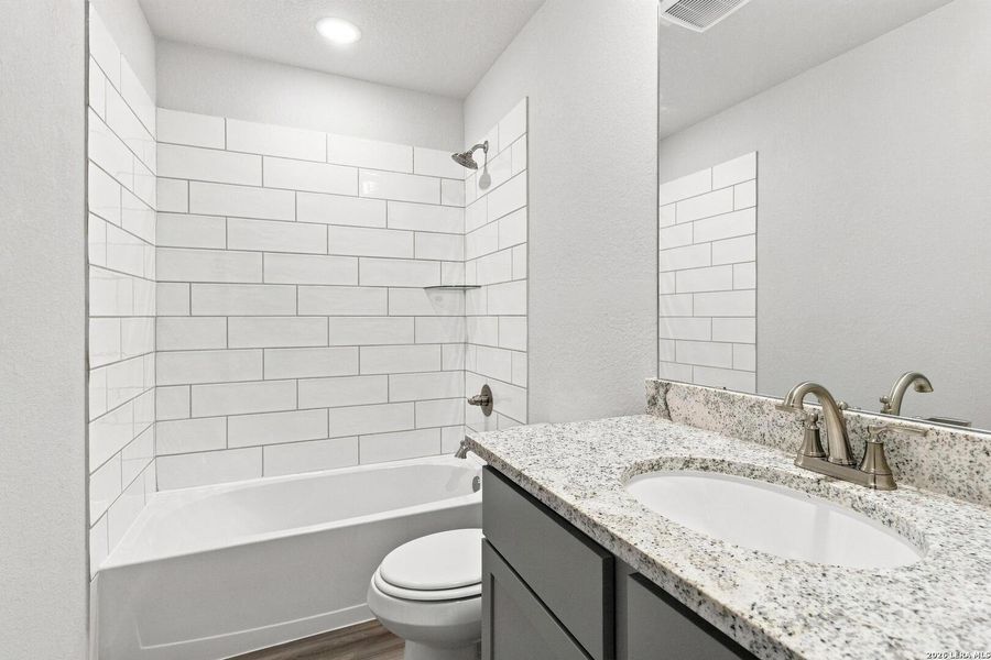 Furnished interior view inside a new home in Cordova Crossing, Seguin (Image 12).