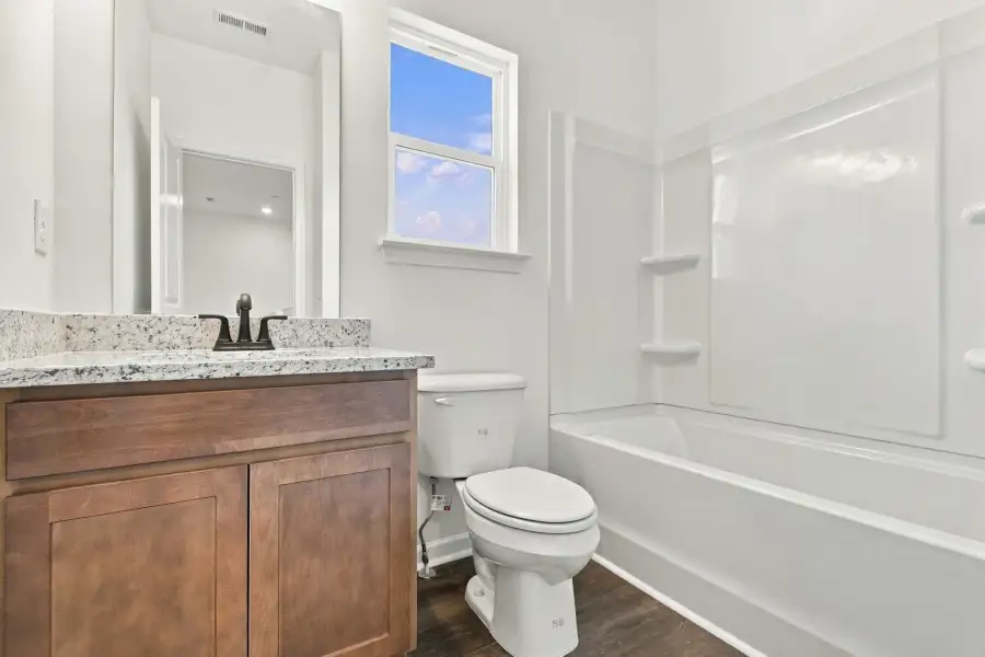 Furnished interior view inside a new home in Laurelwood Park, Gallatin (Image 9).