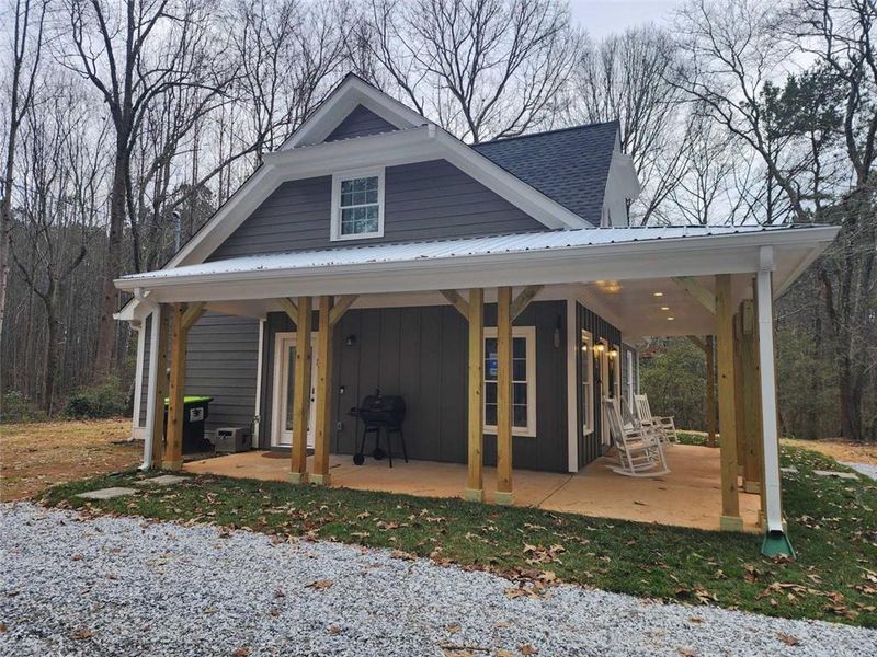 Front exterior of a new home in , Cartersville, GA, highlighting curb appeal (Image 18).