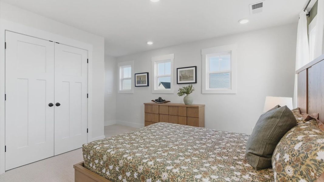 Furnished interior view inside a new home in Benjamin's Grove, Woodruff (Image 24).