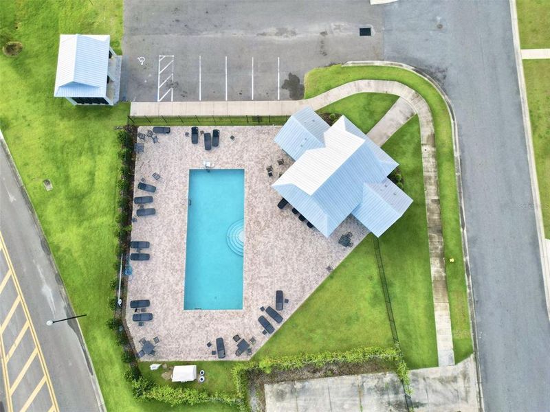 Community amenities in , Newberry (Image 15).