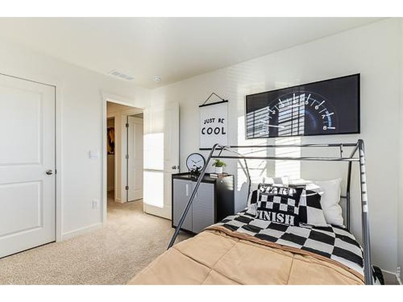 Furnished interior view inside a new home in Prairie Song, Windsor (Image 23).