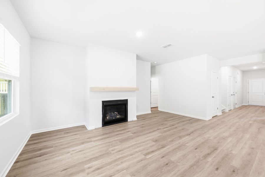 Spacious, unfurnished interior of a new home in Grand Arbor, Blythewood (Image 27). Spacious, unfurnished interior of a new home in Grand Arbor, Blythewood (Image 27).