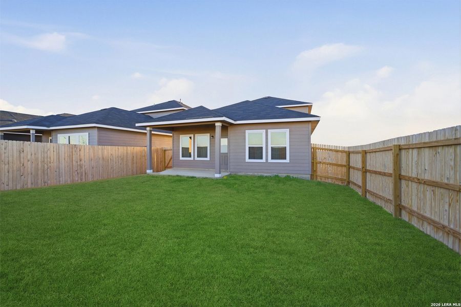 Exterior details and patio area of a home in Garden Grove, San Antonio (Image 3).