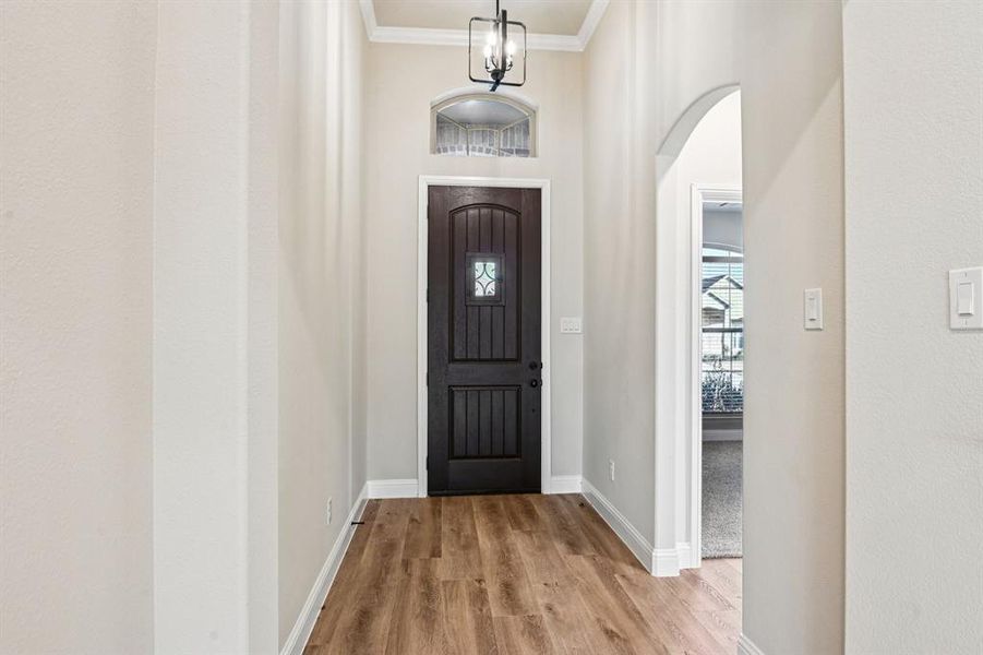 Spacious, unfurnished interior of a new home in , Alvarado (Image 27).