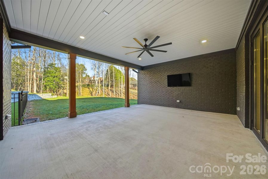 Exterior details and patio area of a home in , Hickory (Image 27).