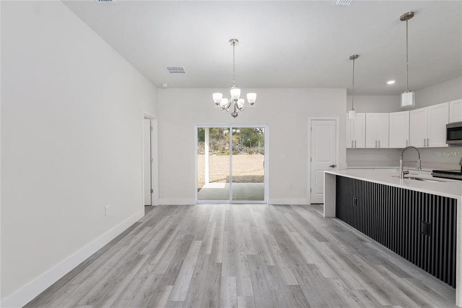 Spacious, unfurnished interior of a new home in , Ocala (Image 28).